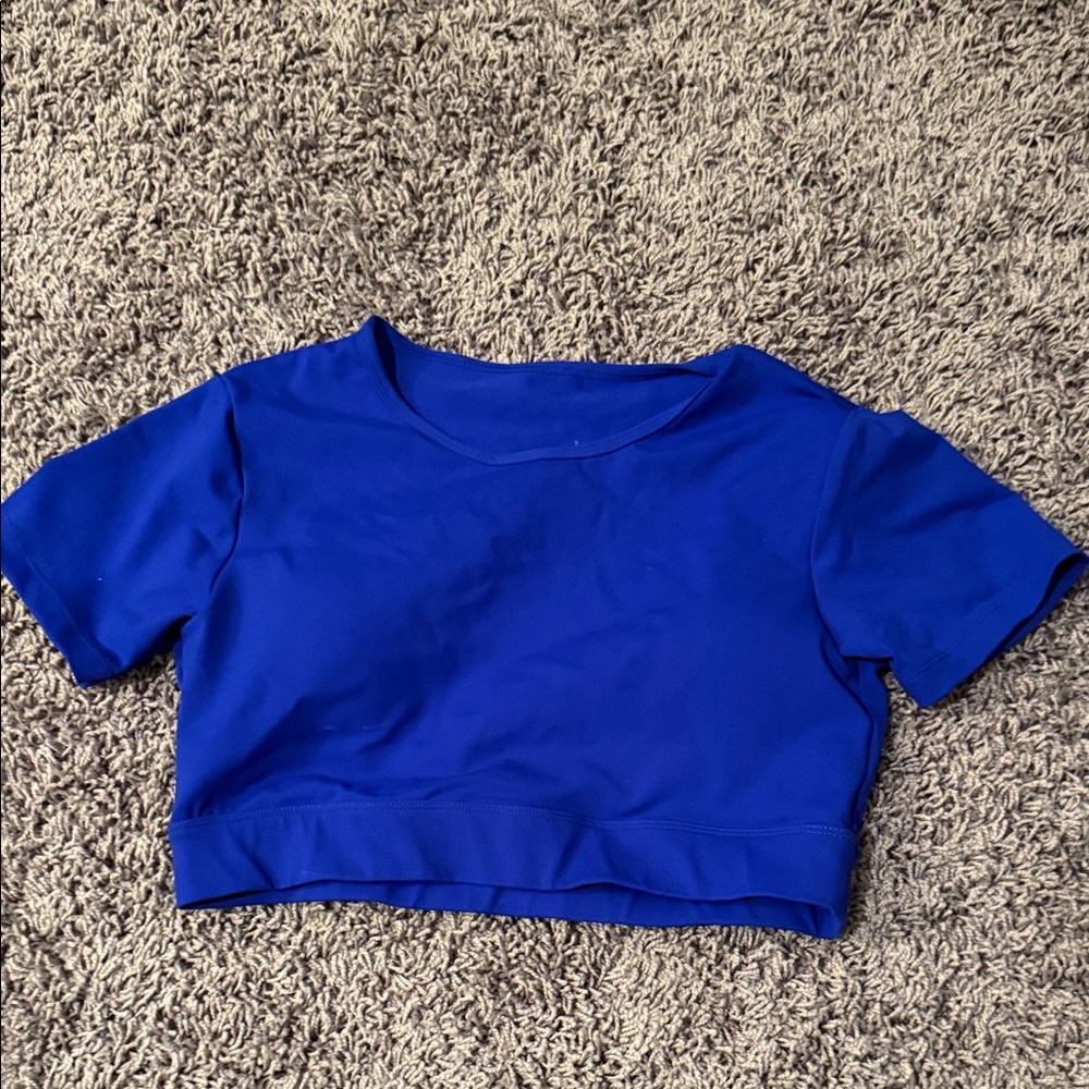 NVGTN Vibrant Blue Crop Top